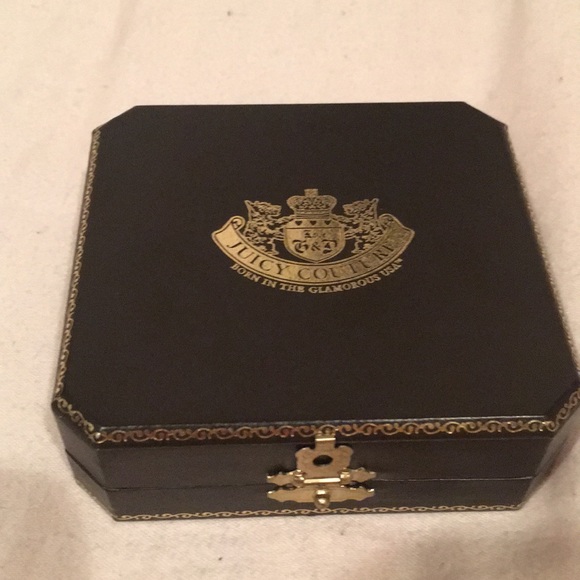 Cute Heart Charm Juicy Couture Necklace - Picture 2 of 6